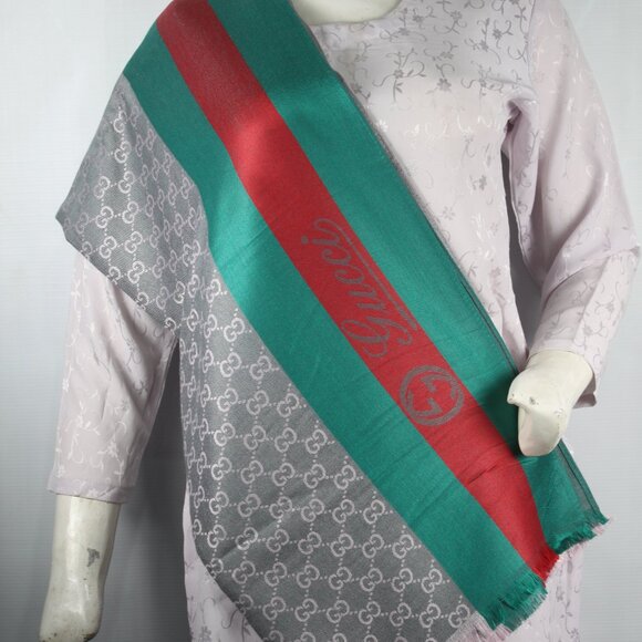 Authentic Gucci Wrap 35% Silk 65% Cashmere Stole Shawl Multicolor Used - Picture 1 of 12